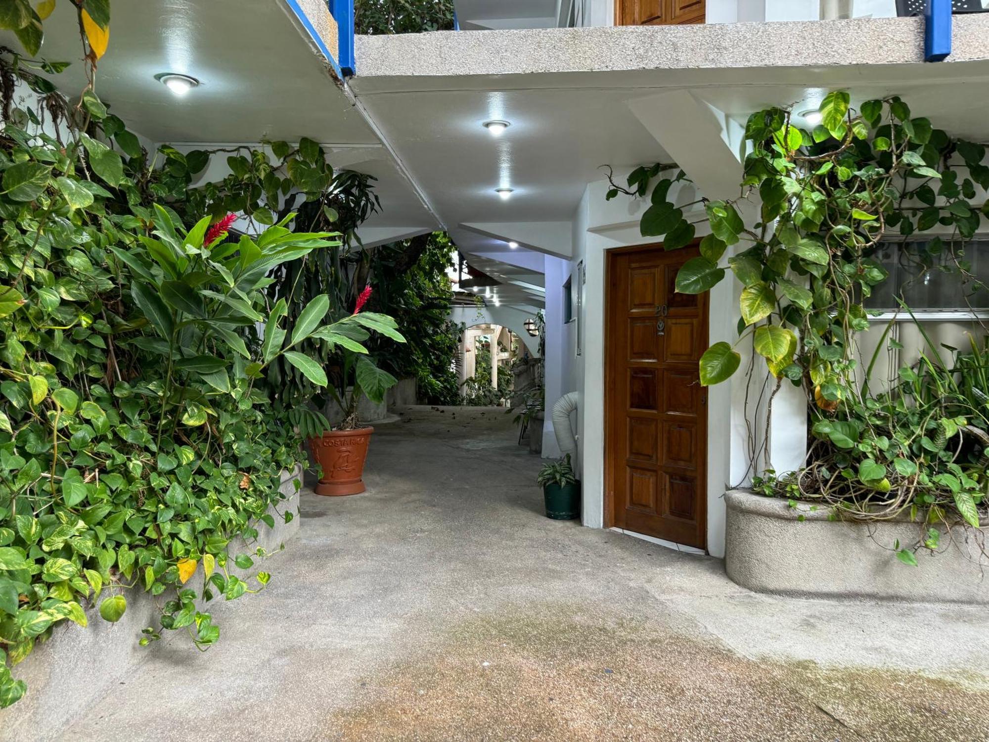 Cacts Hotel