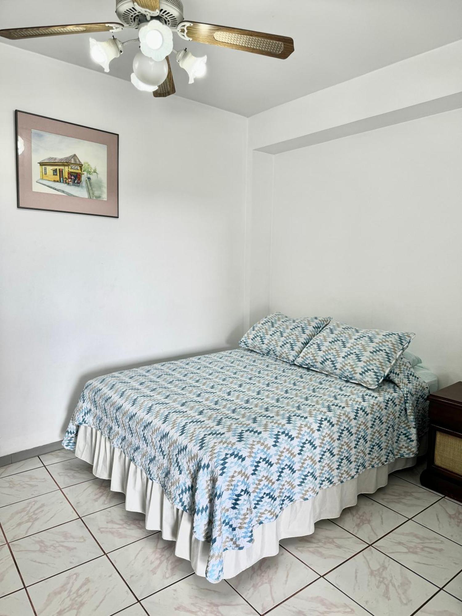 Cacts Hotel 2*